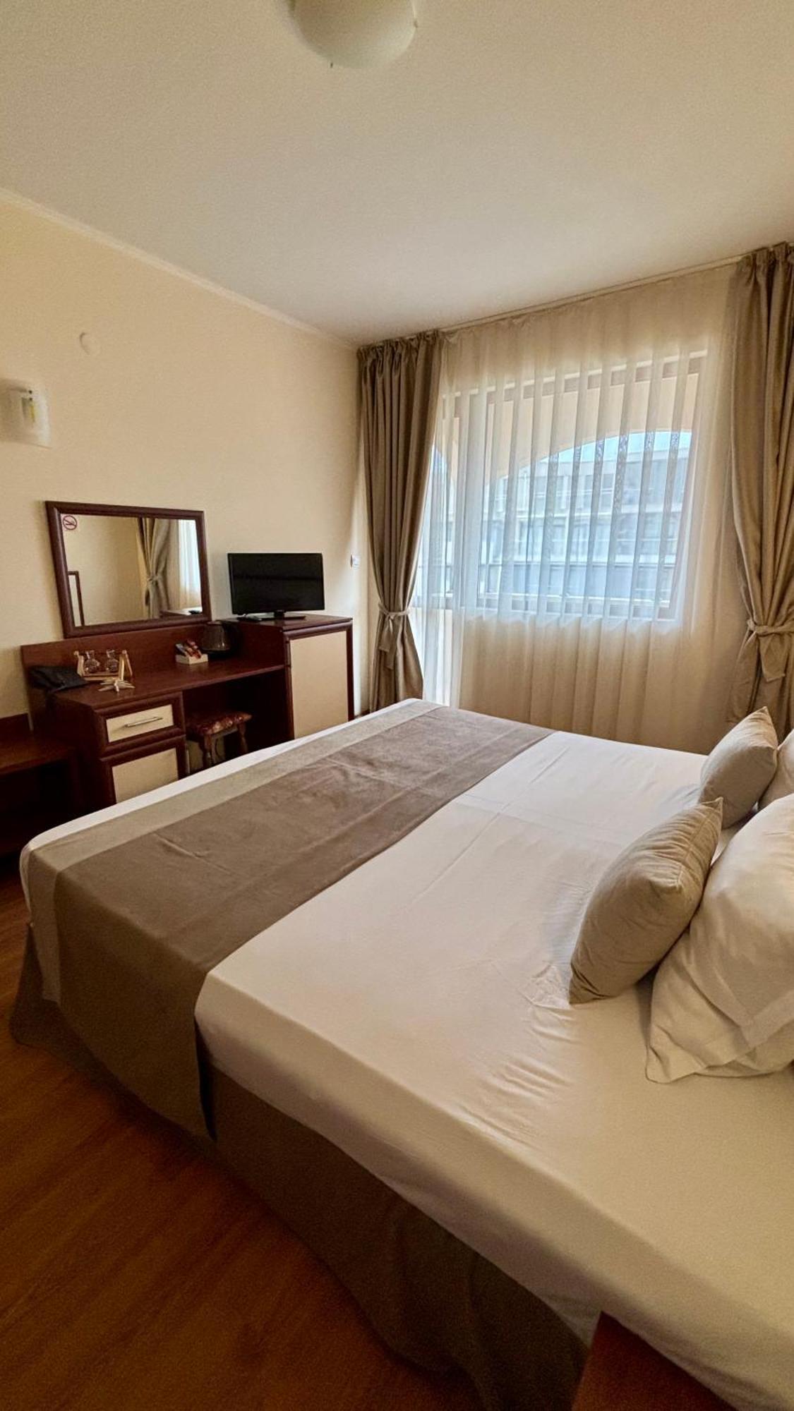 Hotel Sea Vista Święty Włas Zewnętrze zdjęcie